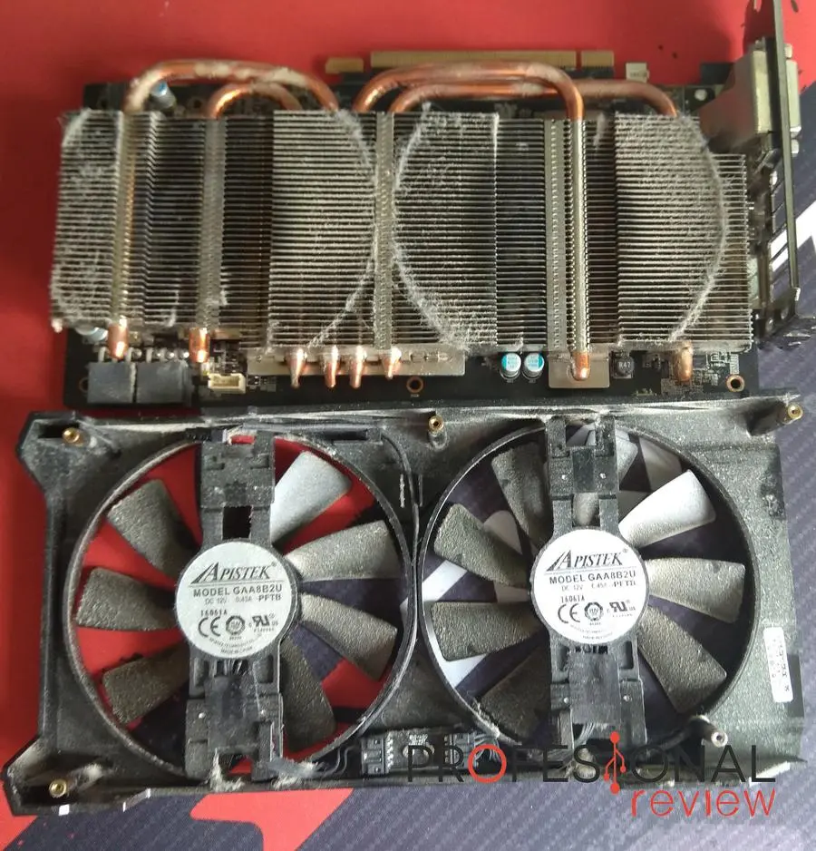 como limpiar placa grafica - Cómo limpiar una placa de circuito de GPU