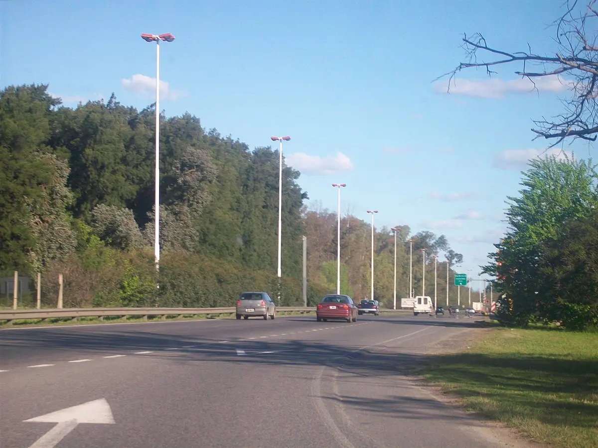 grafica ezeiza - Cuánto cumple Ezeiza