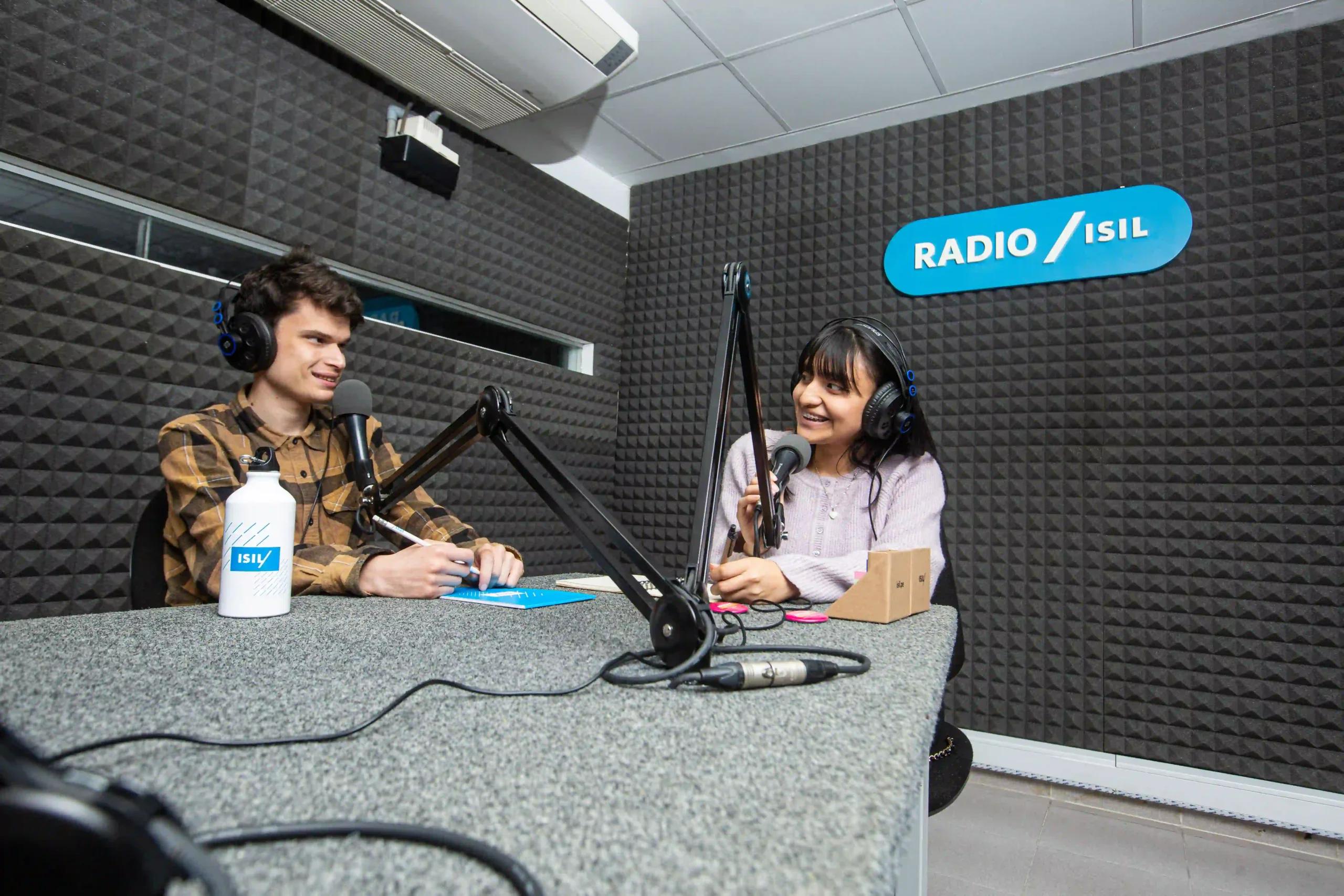 carrera locución materia grafica contenidos - Cuántos años se debe estudiar para ser locutor