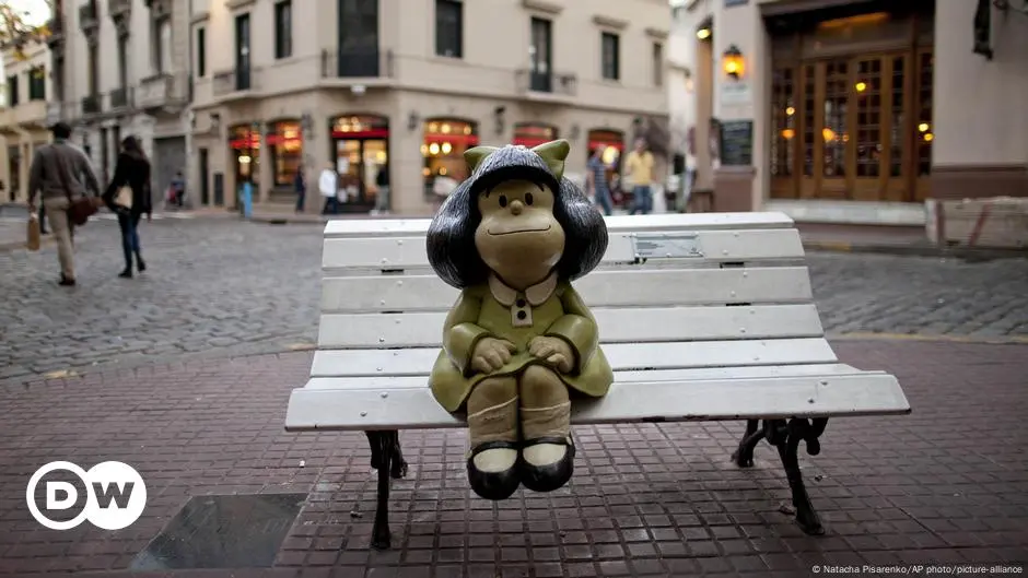 historietas imprenta mayúsculas cortas mafalda - Cuántos años tiene Mafalda en 2024